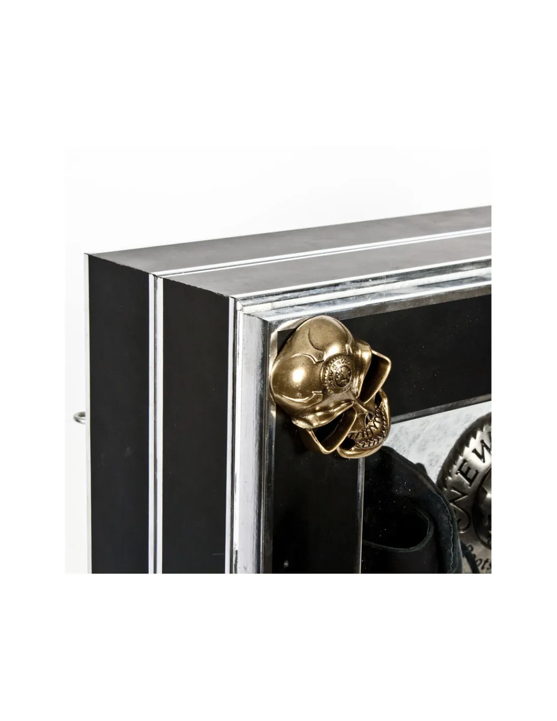 New Rock ADORNMENTS M-NRPICTURE-C1 Clearance